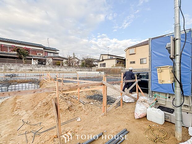 時間のゆとりと空間、爽やかな陽光がもたらす光と風を贅沢なまでに感じる暮らしが始まります。