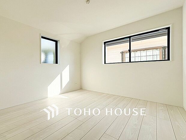 通風・採光にも優れ、心地よい光と風があふれています。