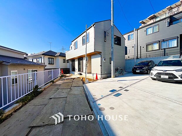 敷地内駐車スペース。日々の暮らしをスムーズに。