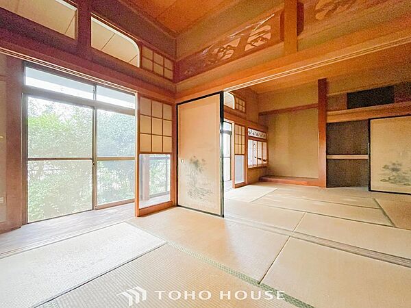 一日の疲れをいやしてくれる主寝室。自分時間を快適に過ごすプライベートルーム。