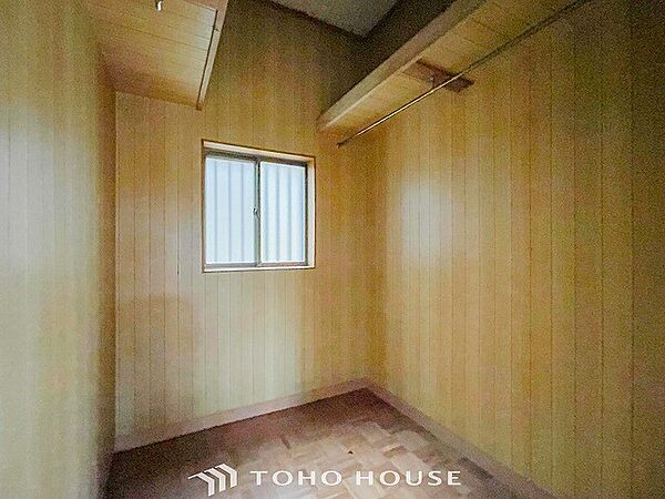 空間を余すところなく有効利用した収納は生活空間をより上質なものにしてくれるでしょう。