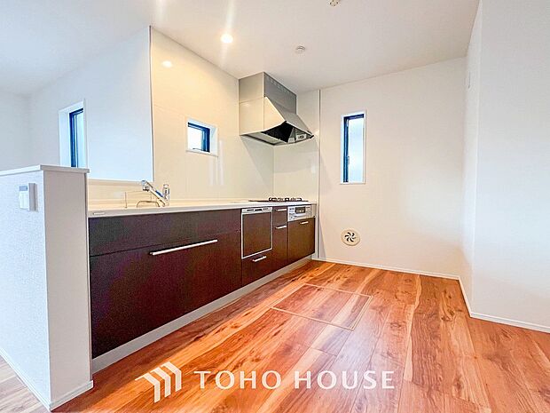 家族の健康を支えるキッチン。毎日使う場所だから気持よく使えて、居心地の良い空間に。