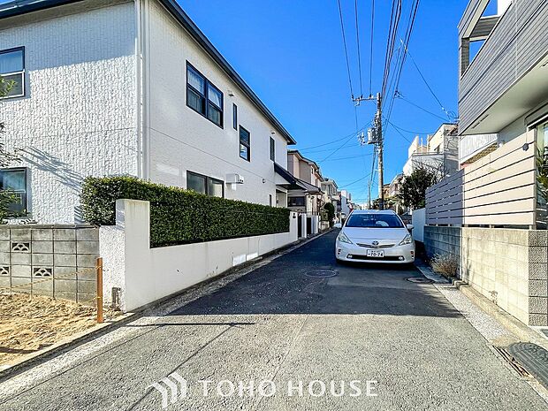 忙しく過ぎゆく日常を置き去るほど、ゆったりした時間が流れる住環境。