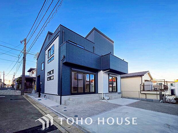 閑静な住宅街の一角、ひと時のくつろぎが生まれ、ゆっくりと愛着が育まれていきます。