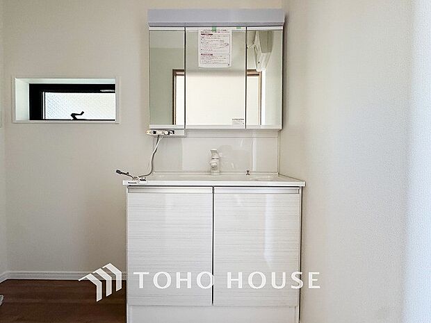 洗面台・洗面所ご家族の1日が始まり、1日の終わりを締めくくる洗面空間。