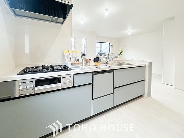 家族の健康を支えるキッチン。毎日使う場所だから気持よく使えて、居心地の良い空間に。