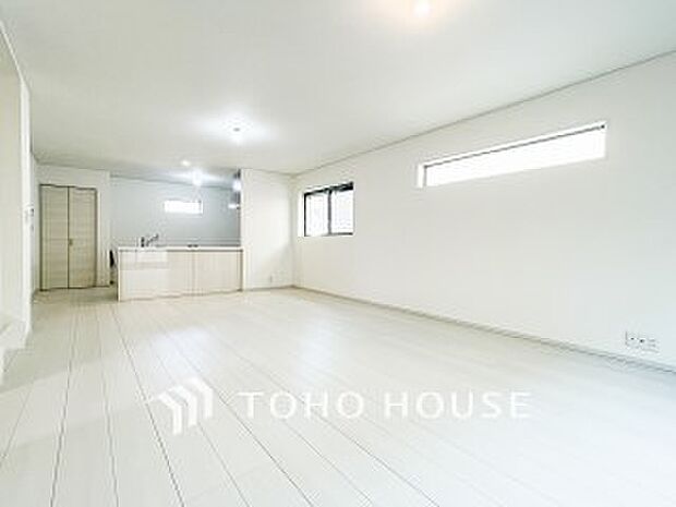 美味しいお料理も楽しいお喋りもキッチンを中心に広がります。