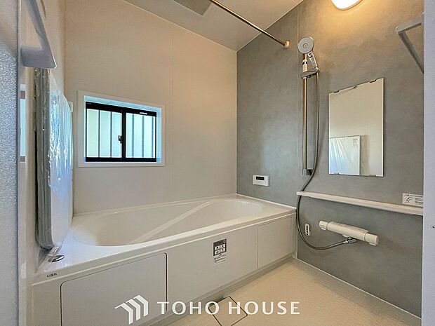 一日の疲れが癒される優雅なバスタイムを堪能できるゆとりあるバスルームです。