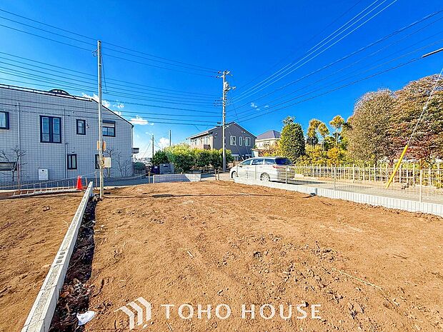 閑静な住宅地で小さなお子様がいるご家族にも安心な住環境が魅力です。