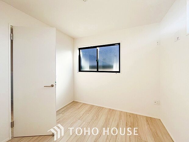 収納スペースもあり、生活しやすい居住スペースです。