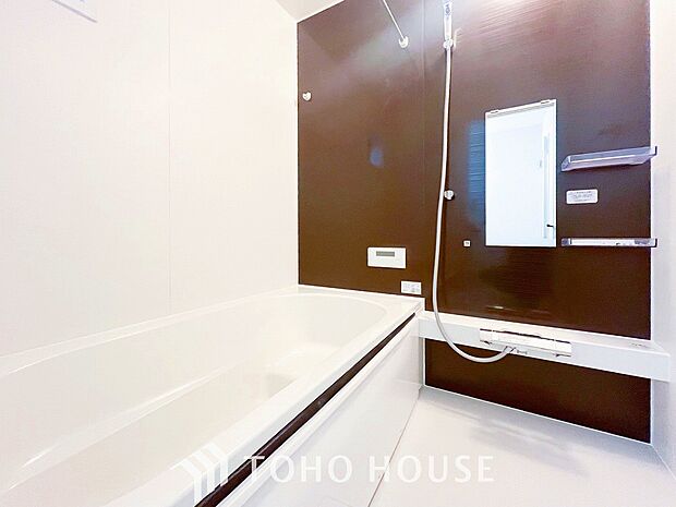 一日の疲れが癒される優雅なバスタイムを堪能できるゆとりあるバスルームです。