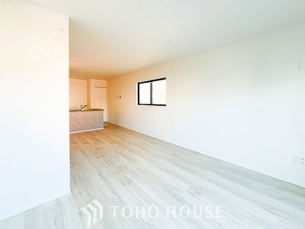 空気感という居心地の良いBGMは、暮らしのステージを彩り、心のやすらぎと満足感を与えてくれます。