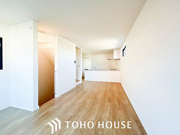 空気感という居心地の良いBGMは、暮らしのステージを彩り、心のやすらぎと満足感を与えてくれます。