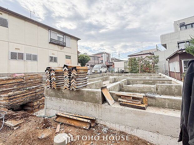 閑静な住宅地で小さなお子様がいるご家族にも安心な住環境が魅力です。