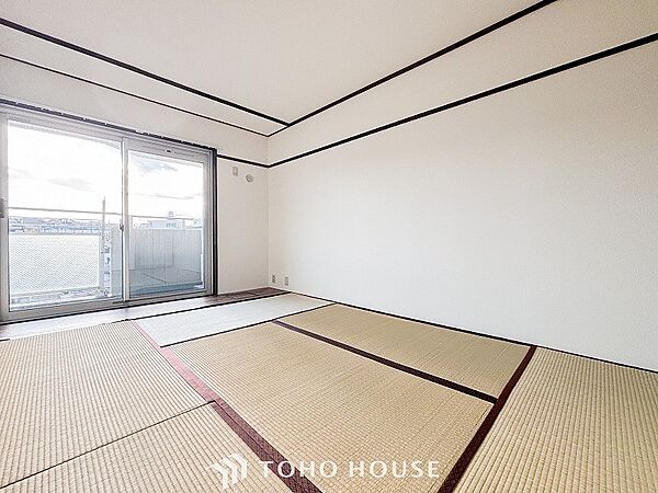 和室は有るだけでも落ち着く空間ですが、用途多様に活用出来る便利な空間です。