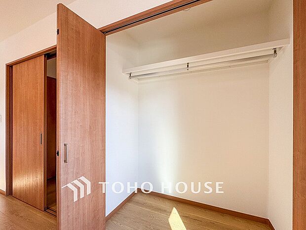 空間を余すところなく有効利用した収納は生活空間をより上質なものにしてくれるでしょう。