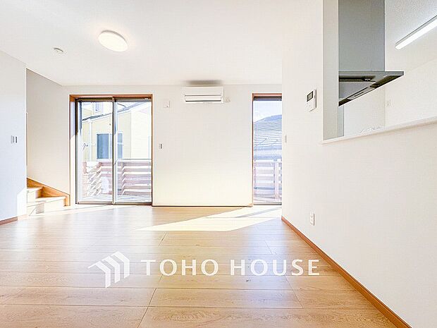 ここにはみんなが集い、食事と楽しい会話が始まるスペース。