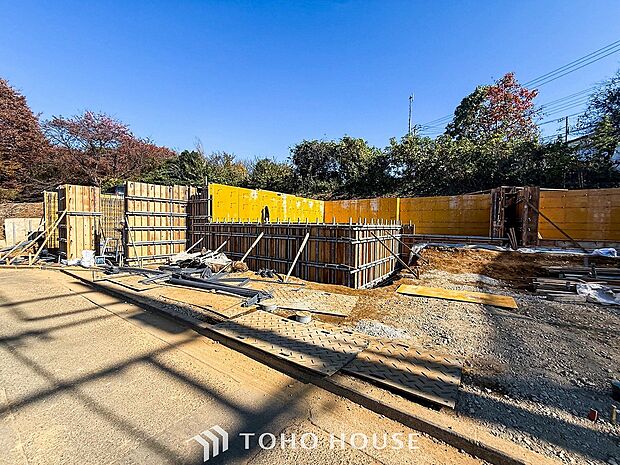 時間のゆとりと空間、爽やかな陽光がもたらす光と風を贅沢なまでに感じる暮らしが始まります。