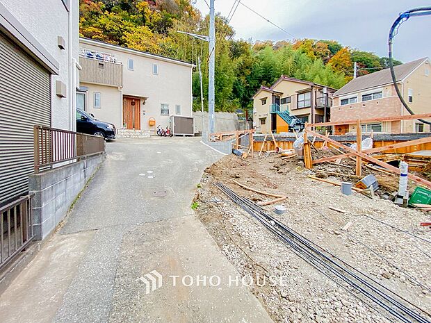 忙しく過ぎゆく日常を置き去るほど、ゆったりした時間が流れる住環境。