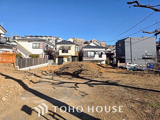 開放的で気持ちの良い眺望と青い空を満喫できます。