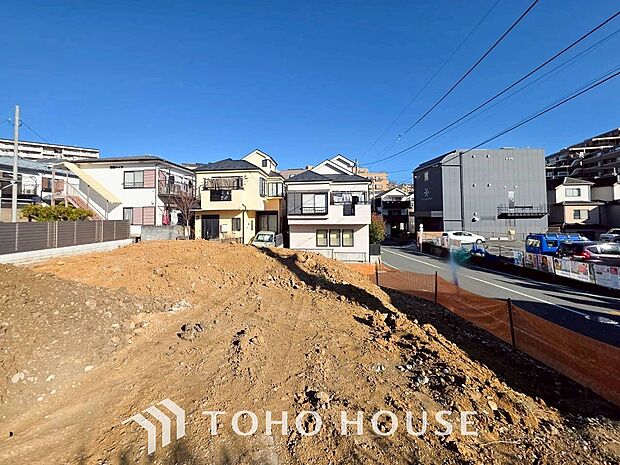 開放的で気持ちの良い眺望と青い空を満喫できます。