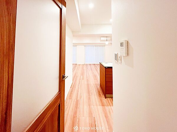 環境の良い場所にセンス良く暮らしたい、こだわりの室内には至福のシーンが繰り広げられます。