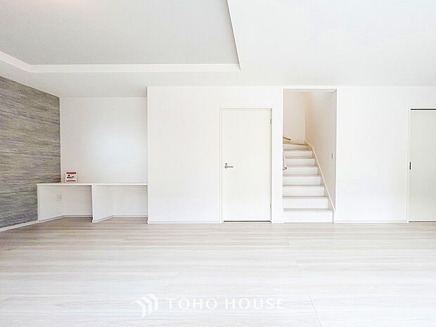 開放感あるリビングダイニング。ご家族とのんびりしたひと時を過ごせますね。