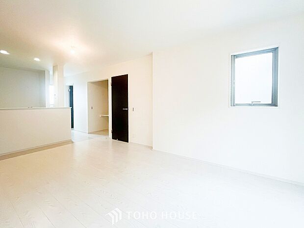 ここにはみんなが集い、食事と楽しい会話が始まるスペース。