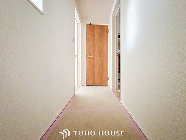 環境の良い場所にセンス良く暮らしたい、こだわりの室内には至福のシーンが繰り広げられます。