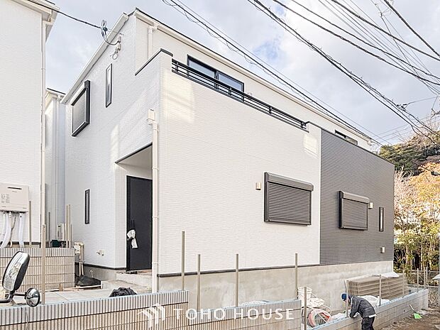 閑静な住宅街の一角、ひと時のくつろぎが生まれ、ゆっくりと愛着が育まれていきます。