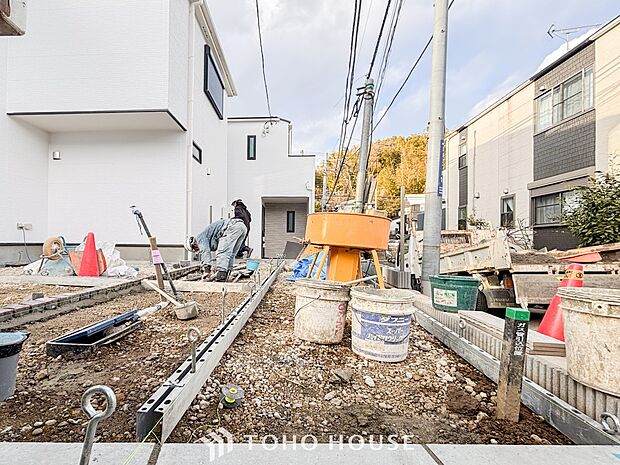 カースペースもゆとりある空間を保っています。