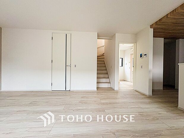 ご家族やお客様との時間など、多くの時を刻む空間。何気なく過ぎる時でさえも上質なひと時に。