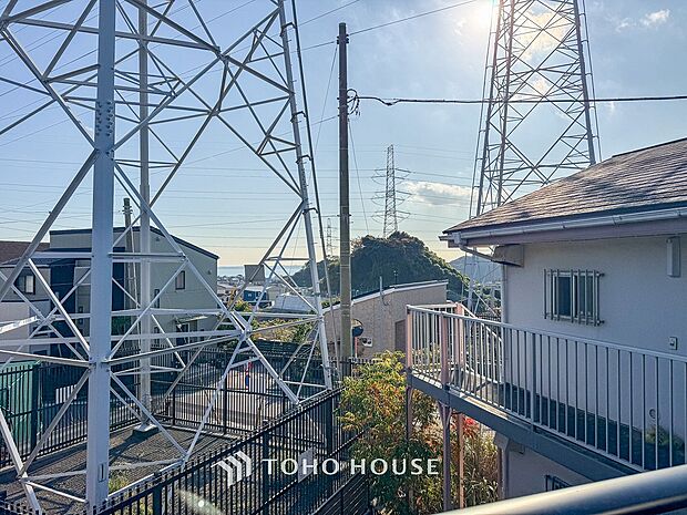 開放的で気持ちの良い眺望と青い空を満喫できます。