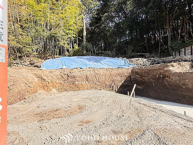 時間のゆとりと空間、爽やかな陽光がもたらす光と風を贅沢なまでに感じる暮らしが始まります。