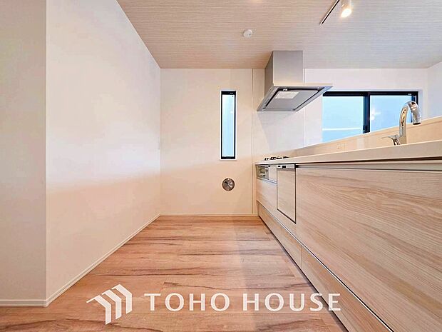 家族の健康を支えるキッチン。毎日使う場所だから気持よく使えて、居心地の良い空間に。