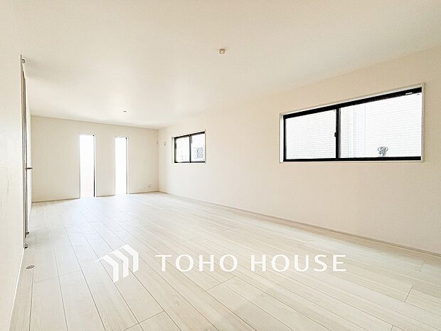 空気感という居心地の良いBGMは、暮らしのステージを彩り、心のやすらぎと満足感を与えてくれます。