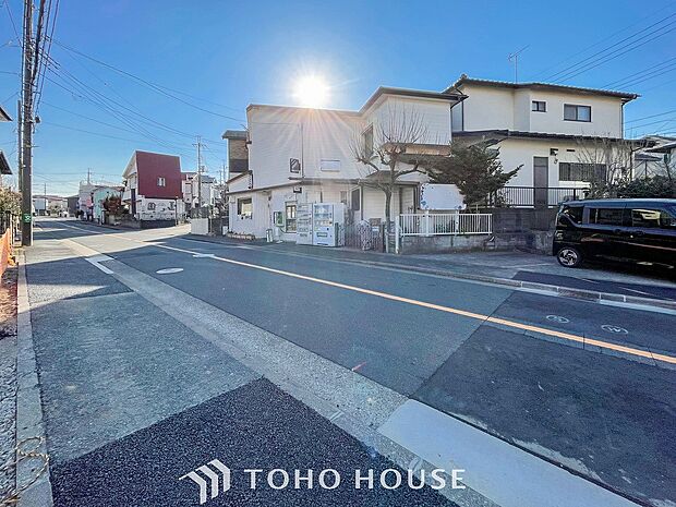 風を感じ青い空から太陽の恵みを感じるロケーション。