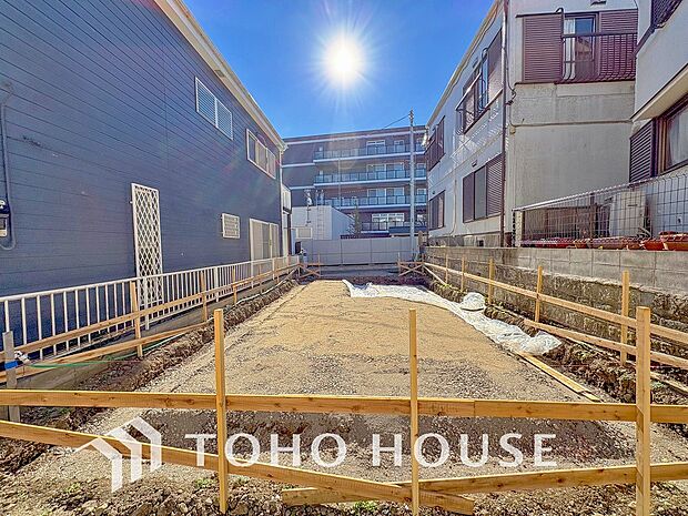 四季折々の自然を満喫できる寛ぎの時。街並み全体雰囲気はきっとご満足いただけるはず。