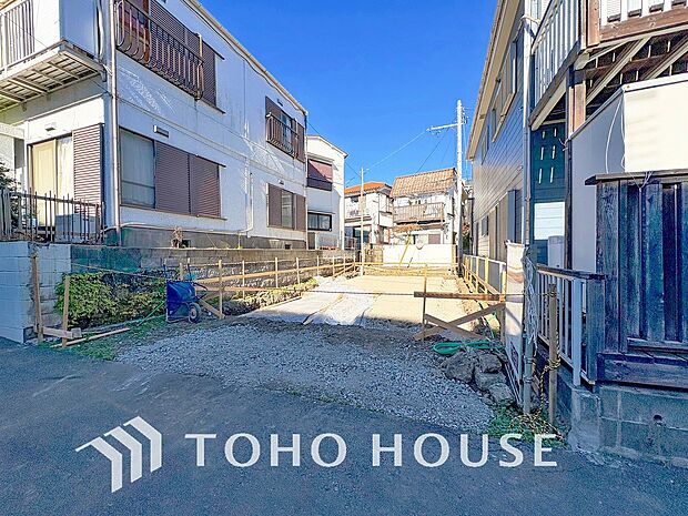 閑静な住宅地で小さなお子様がいるご家族にも安心な住環境が魅力です。