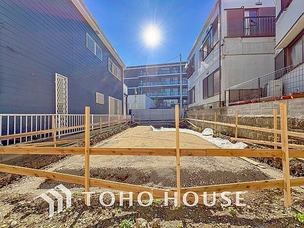 カ―スペース1台ございます。日々の暮らしをスムーズに。