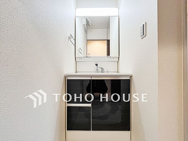 洗面台・洗面所ご家族の1日が始まり、1日の終わりを締めくくる洗面空間。