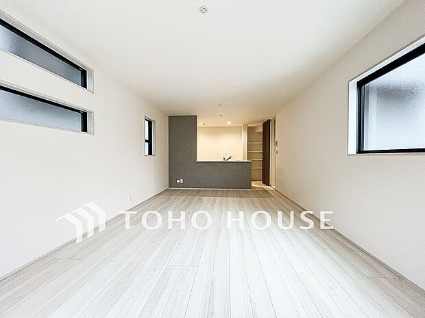 ここにはみんなが集い、食事と楽しい会話が始まるスペース。