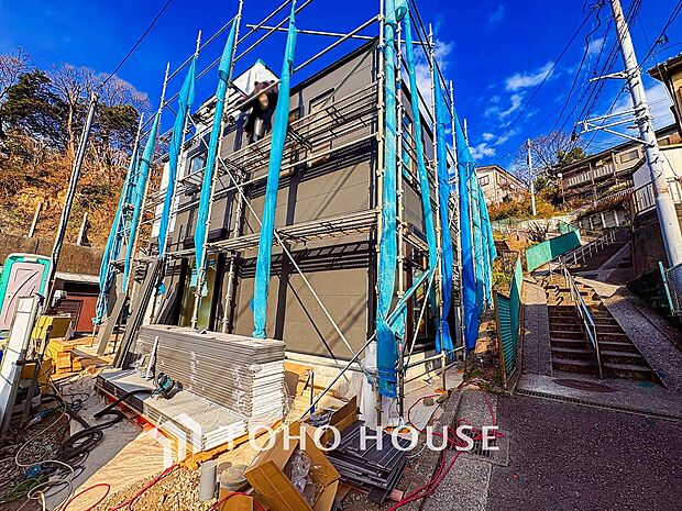 時間のゆとりと空間、爽やかな陽光がもたらす光と風を贅沢なまでに感じる暮らしが始まります。