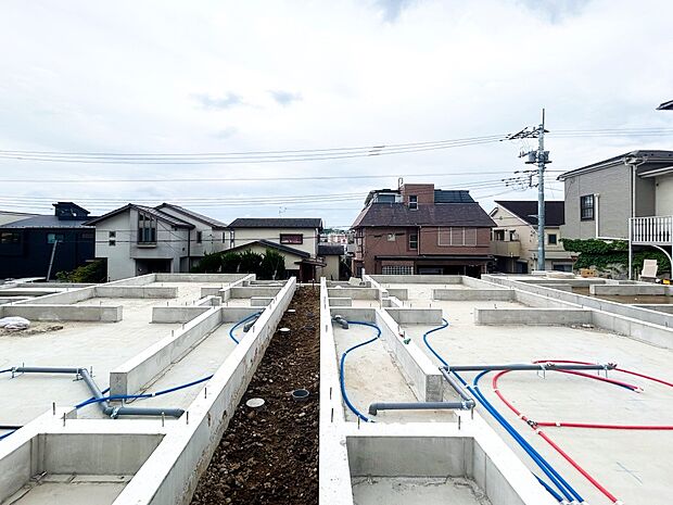 忙しく過ぎゆく日常を置き去るほど、ゆったりした時間が流れる住環境。