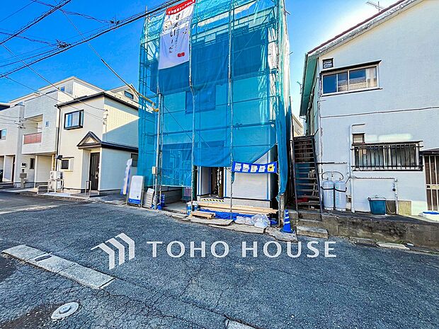 表現された空間は豊かな光と風を纏い、暮らしの時間を豊かにしてくれます。