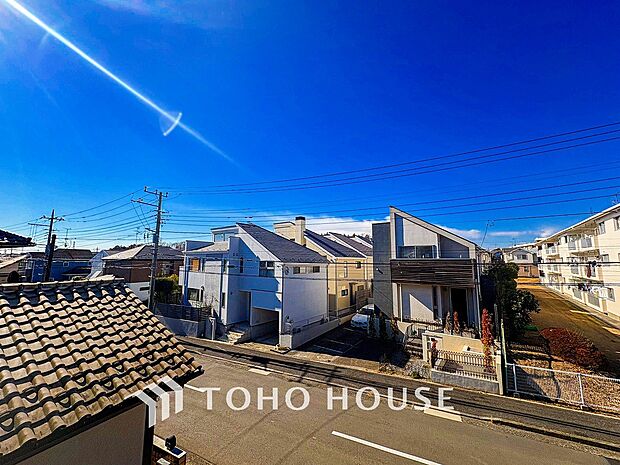 開放的で気持ちの良い眺望と青い空を満喫できます。