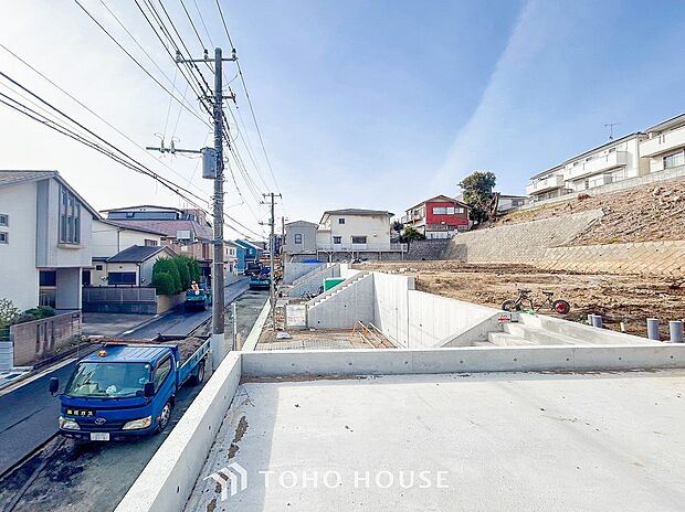 閑静な住宅地で小さなお子様がいるご家族にも安心な住環境が魅力です。