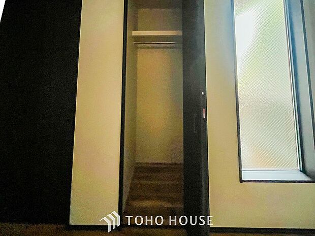 空間を余すところなく有効利用した収納は生活空間をより上質なものにしてくれるでしょう。