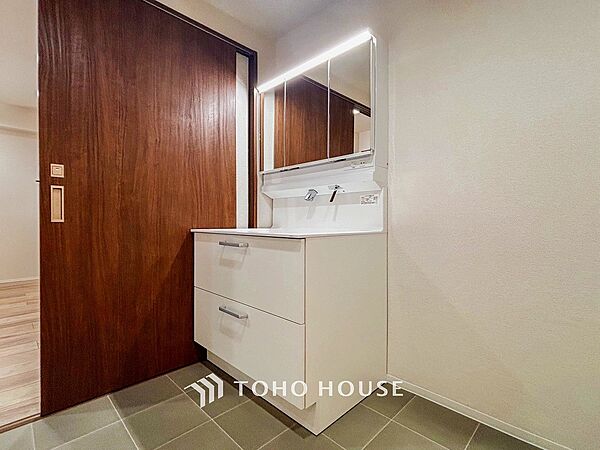 洗面台・洗面所ご家族の1日が始まり、1日の終わりを締めくくる洗面空間。