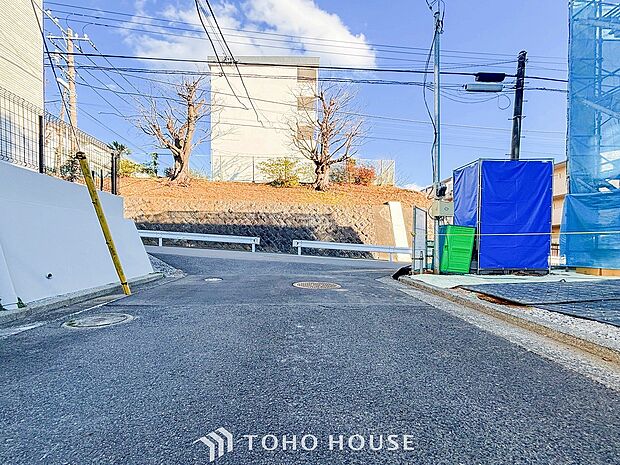 忙しく過ぎゆく日常を置き去るほど、ゆったりした時間が流れる住環境。